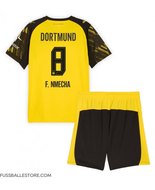 Günstige Borussia Dortmund Felix Nmecha #8 Heimtrikotsatz Kinder 2025-26 Kurzarm (+ Kurze Hosen) Günstige Borussia Dortmund Felix Nmecha #8 Heimtrikotsatz Kinder 2025-26 Kurzarm (+ Kurze Hosen)
